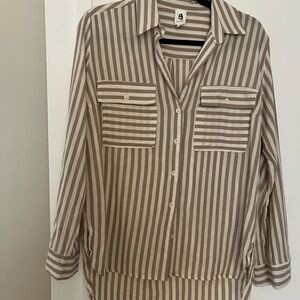 Lightweight Button-Up Shirt for spring